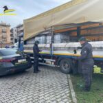 Gdf Venezia: sequestrati oltre 4.000 litri di gasolio e un autocarro adibito a distributore abusivo di carburante GdV di Venezia sequestra distributore mobile illecito di carburante