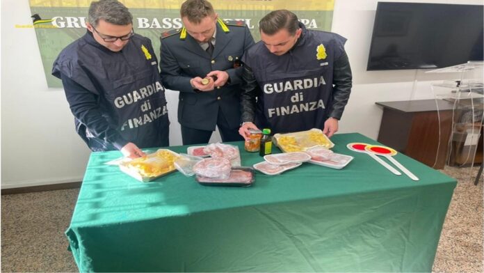 Guardia di Finanza Bassano del Grappa cibo scaduto