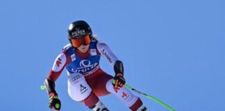 Huetter vince discesa Saalbach. Delago terza