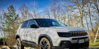 Jeep Avenger e-Hybrid: nuova tecnologia ibrida a 48 Volt