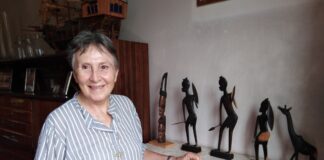 La mia Africa: Suor Piera De Munari, da 50 anni missionaria comboniana racconta la sua avventurosa vita La missionaria Suor Piera De Munari