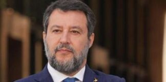 Lega, Follini: “Da Salvini strategia misteriosa, ma il più a rischio è lui”