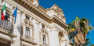 Libri di scuola pro-Russia, ministero Istruzione avvia verifica