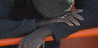 Migranti, naufragio nella Manica: 10 morti