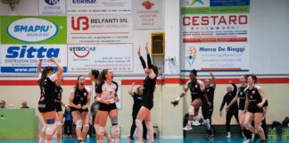 B1 femminile, tie break vincente: il Vicenza Volley aggancia il terzo posto battendo Smapiù Arena (15-25, 17-25, 25-20, 25-14, 12-15) Nelle foto di Roberto Muliere, il successo di Vicenza Volley contro Arena Volley