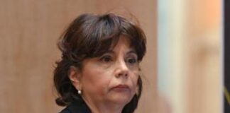 Post su Balzerani, fonti Mur: parole Di Cesare pericolose e inconciliabili con insegnamento