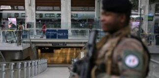 Terrorismo, torna la paura in Francia: allarme al livello massimo, è ‘emergenza attentati’