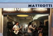 Vicenza, bar Matteotti l’8 marzo festeggia i 18 anni d’età: poi chiusura e nuova vita al Bistrot del tennis Un live al bar Matteotti