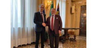 Presidente del Consiglio comunale di Vicenza Massimiliano Zaramella col rettore dell’Università di Kiev, Yevgeniy Imas Presidente del Consiglio comunale di Vicenza Massimiliano Zaramella col rettore dell’Università di Kiev, Yevgeniy Imas