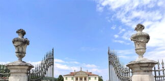 Bilancio: consiglio provinciale e assemblea dei sindaci Il complesso di villa Cordellina Lombardi visto dal cancello