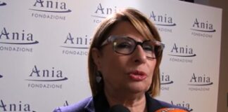 Assicurazioni: Farina, per Ania innovazione è al centro di priorità