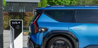 Sergio Berlato, ECR – FDI: “Auto elettriche? No grazie. Sono costose da comprare e da mantenere. Altro che transizione ecologica”. Auto elettriche: per l'on Berlato sono solo un costo