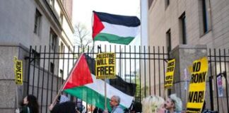Biden e sindaco New York condannano proteste antisemite alla Columbia University