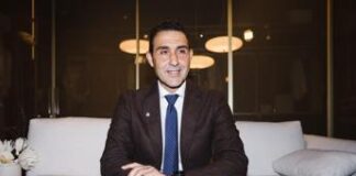 Da Mussolini statista alle classi separate, Vannacci ‘scalda’ l’opposizione: è bufera