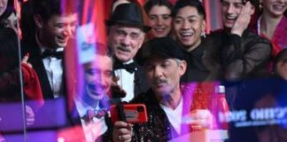Fiorello e il caso Scurati: “Bortone? Sarà punita con il prime time di Rai1”
