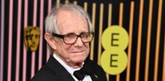 Ken Loach va in pensione, a 87 anni il regista dice “basta film”