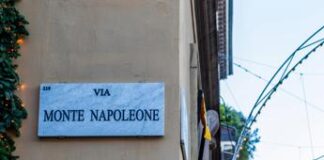 Kering acquista palazzo in via Monte Napoleone a Milano per 1,3 mld
