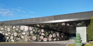 Immersione nell’arte alla Fondazione Bisazza di Montecchio Maggiore L'entrata della Fondazione Bisazza