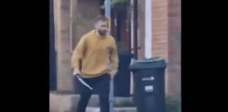 Londra, uomo armato di katana ferisce 4 persone vicino a stazione metro – Video
