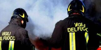 Milano, fiamme nel laboratorio del Politecnico: “Rischio esplosione”