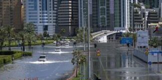 Negli Emirati mai così tanta pioggia in 75 anni, 18 morti in Oman per alluvione