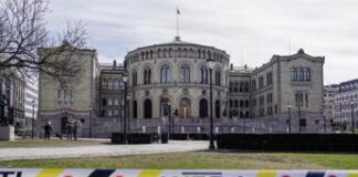 Norvegia, chiuso Parlamento per allarme bomba