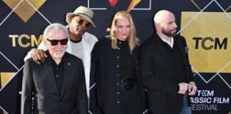 Pulp Fiction, il cast si riunisce a Los Angeles per i 30 anni del film – FOTO