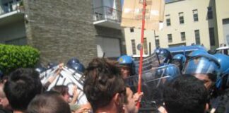 Torino, tensioni a corteo pro-Palestina: scontri e feriti