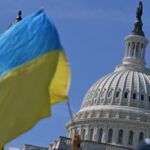 Ucraina, Congresso Usa approva pacchetto aiuti. Biden: “Armi a Kiev già questa settimana”
