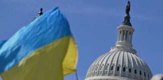 Ucraina, Congresso Usa approva pacchetto aiuti. Biden: “Armi a Kiev già questa settimana”