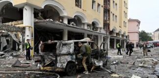 Ucraina, raid Russia su Kharkiv: 4 morti. Mosca: “Dialogo con Nato a livello zero”