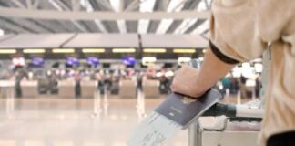 Voli a rischio per la Francia il 25 aprile: tutte le cancellazioni