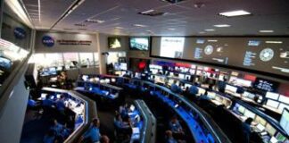 Voyager 1 torna a comunicare con la Terra