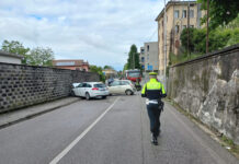 Frontale tra due auto a Monticello Conte Otto, morta una passeggera, feriti i due conducenti, uno in modo grave Tragico incidente stradale a Monticello Conte Otto