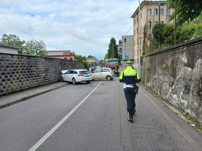 Tragico incidente stradale a Monticello Conte Otto