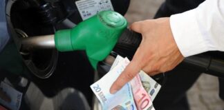 Benzina e diesel, prezzo in calo: quanto costa fare il pieno oggi benzina e diesel