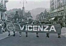 95ª Adunata Nazionale degli Alpini, Giovani Comunisti/e di Vicenza si interrogano sulla questione “guerra o pace” Alpini, striscione e sfilanti dell'ANA di Vicenza nel 1991