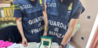 Maxi operazione della Guardia di Finanza di Bologna: un arresto, 15 indagati e 2 milioni sequestrati. Indagini anche a Verona Guardia di Finanza di Bologna, maxi operazione