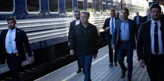 Blinken a sorpresa in Ucraina, vede Zelensky. Mosca: “Intercettati 25 missili Kiev su Belgorod”