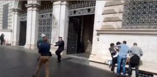 Blitz Ultima generazione a Roma, vernice nera su ministero Giustizia
