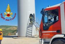 Cade da pala eolica a Salemi, operaio muore dopo volo di 30 metri. UGL Metalmeccanini: una vera ecatombe Cade da pala eolica a Salemi, operaio muore