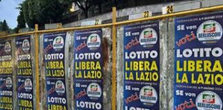 Calcio e politica, a Roma manifesti anti Lotito