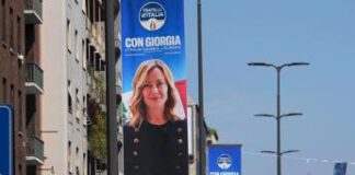 Europee, è corsa al manifesto: centrodestra punta sui leader, il Pd sceglie i temi