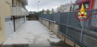 Violenta grandinata ad Agugliaro e in altri centri del Vicentino: interventi dei vigili del fuoco Grandinata ad Agugliaro