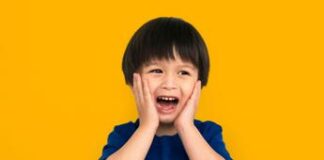 “Italia vieti sculacciate ai bambini”, l’appello del pediatra