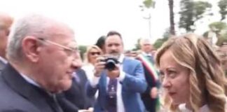 Meloni a De Luca: “Sono quella str..za, come sta?” – Video