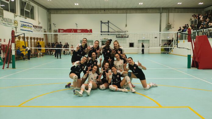 Nella foto l'esultanza di Vicenza Volley a Noventa Vicentina