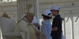 Papa Francesco chiude la prima Giornata mondiale dei bambini: “Pregate per la pace” Papa Francesco chiude la prima Giornata mondiale dei bambini: Pregate per la pace