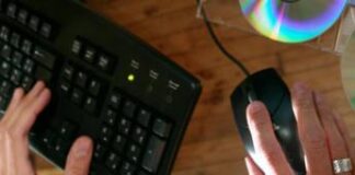 Pedofilia, sextortion e adescamento under 13: la minaccia corre sul web