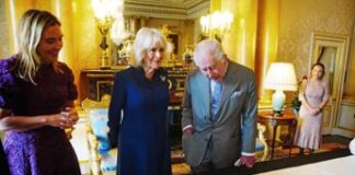 Per Carlo II un Coronation roll ‘vegano’: sarà di carta e non di pelle